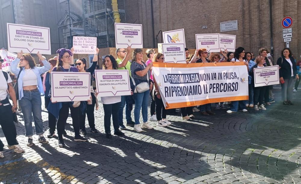 Fibromialgia, "Chiediamo un Testo unico per riconoscere la malattia"